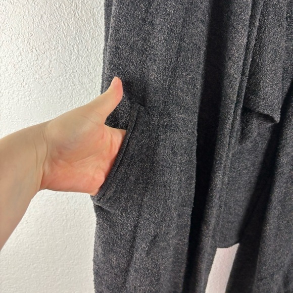 Barefoot Dreams Cozychic Lite Island Wrap Cardigan Sweater Gray Small Medium - Picture 5 of 7